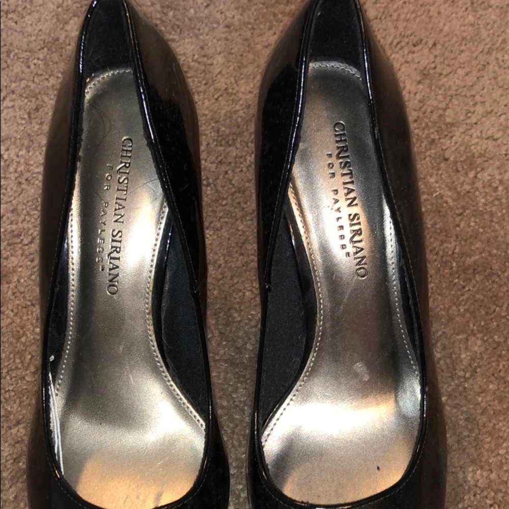 Black pumps - Picture 2 of 4